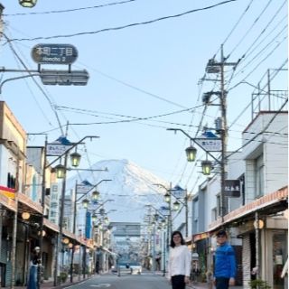 IMG_7457_WH_355x650px